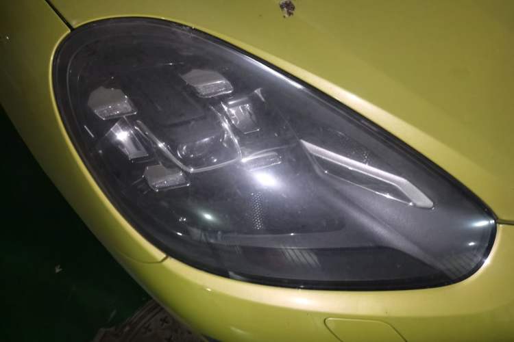 Used Porsche Cayenne 2015 Cayenne GTS 3.6T Right Front Headlight