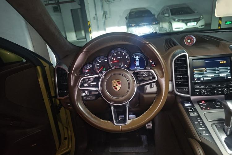 Used Porsche Cayenne 2015 Cayenne GTS 3.6T Steering Wheel