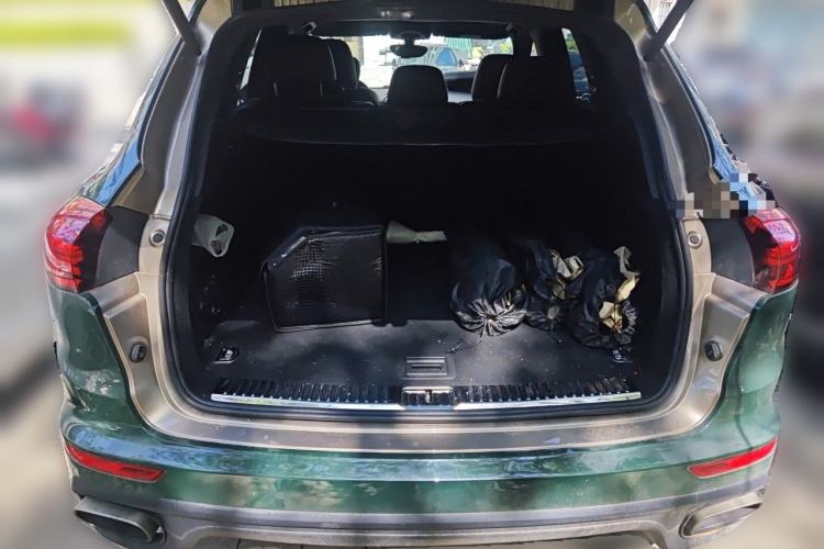 Used Porsche Cayenne 2015 Cayenne 3.0T Trunk