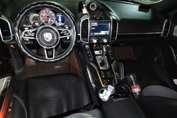 Used Porsche Cayenne 2015 Cayenne S 3.6T Center Console