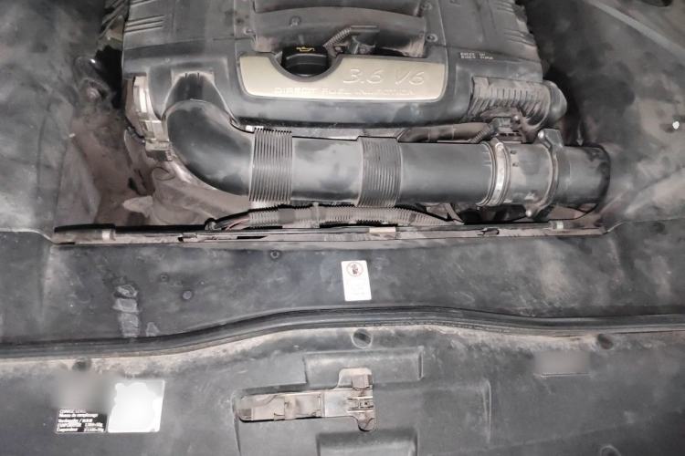 Used Porsche Cayenne 2015 Cayenne S 3.6T Engine Bay