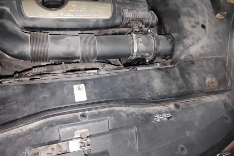 Used Porsche Cayenne 2015 Cayenne S 3.6T Engine Bay Left
