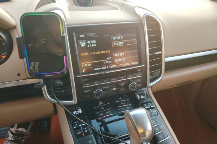 Used Porsche Cayenne 2015 Cayenne 3.0T Audio And AC Panel