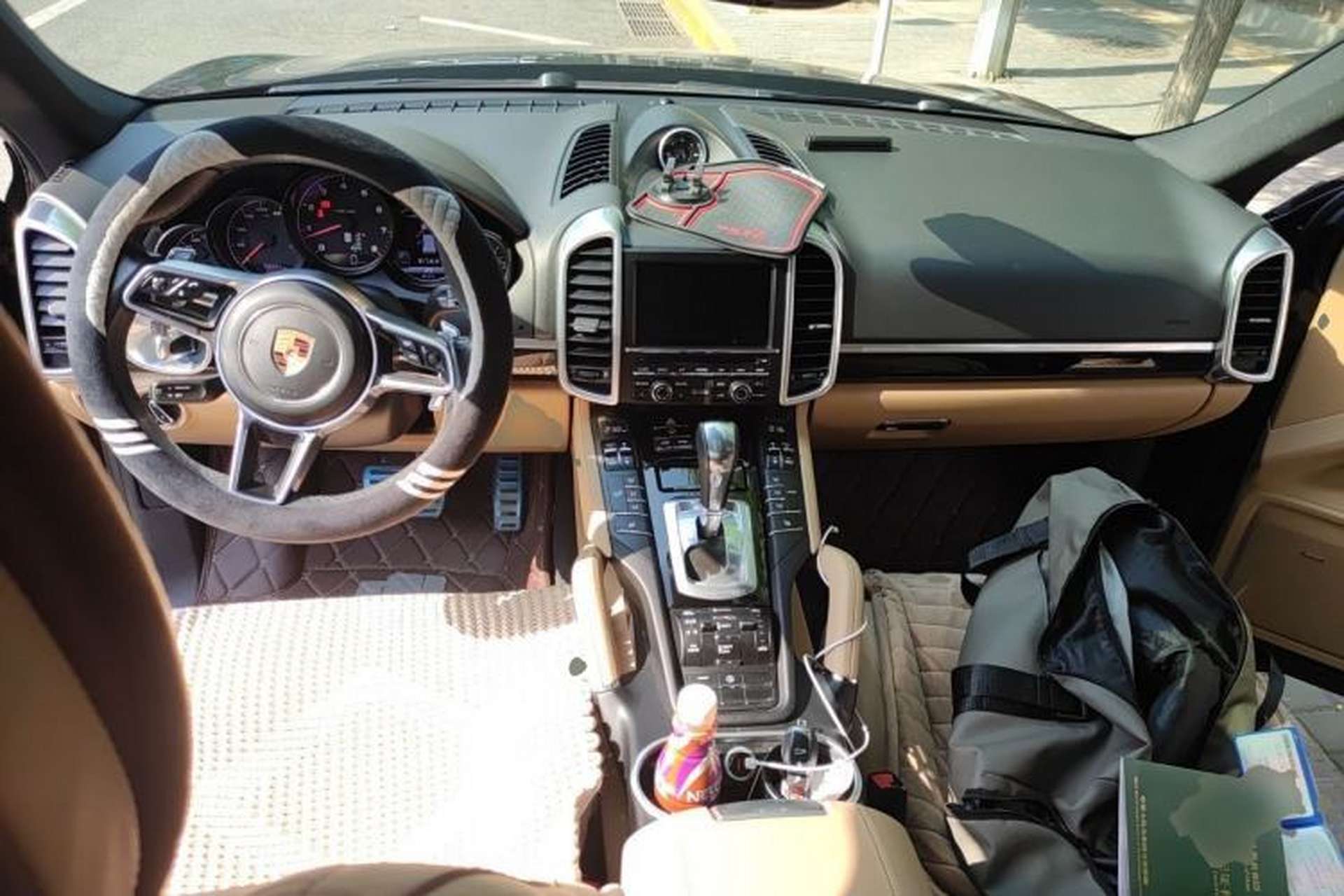 Used Porsche Cayenne 2015 Cayenne 3.0T Center Console