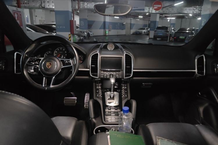 Used Porsche Cayenne 2015 Cayenne 3.0T Center Console