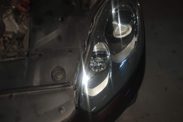 Used Porsche Cayenne 2015 Cayenne 3.0T Engine Bay Left