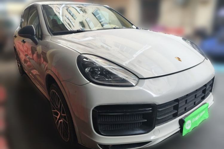 Used Porsche Cayenne 2015 Cayenne 3.0T Front Right 45 Deg