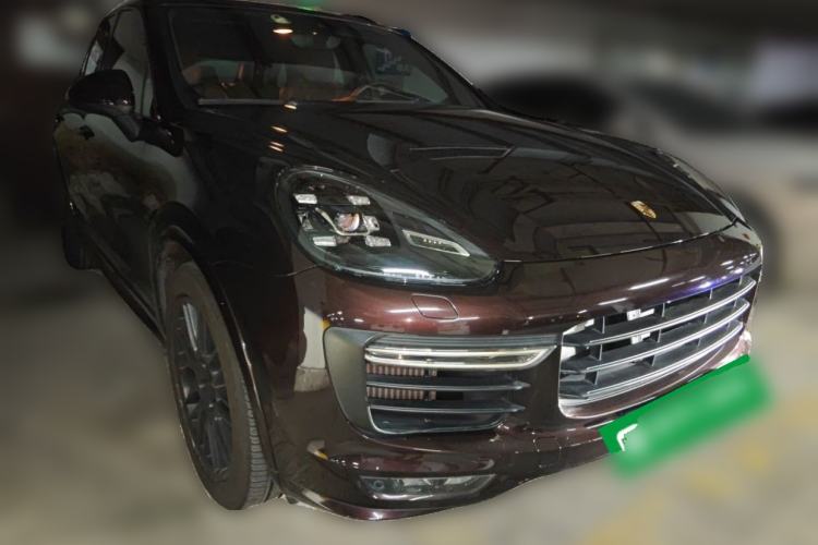 Used Porsche Cayenne 2015 Cayenne GTS 3.6T Front Right 45 Deg