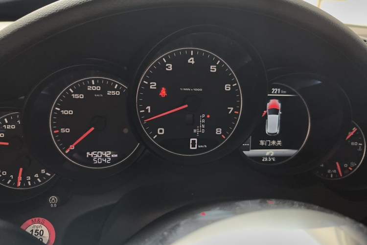 Used Porsche Cayenne 2015 Cayenne 3.0T Instrument Cluster