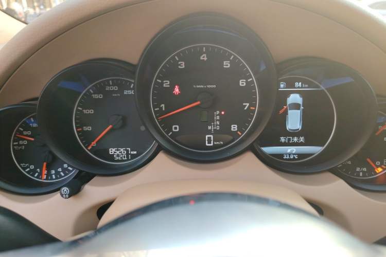 Used Porsche Cayenne 2015 Cayenne 3.0T Instrument Cluster