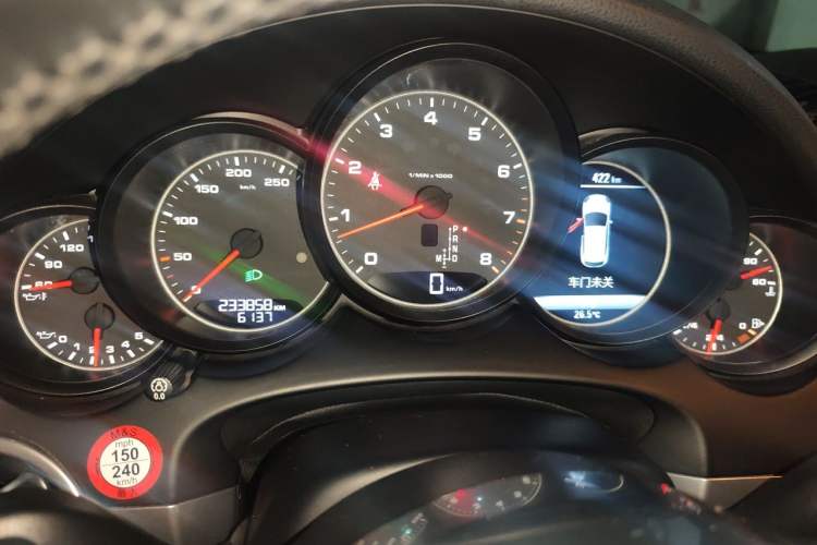 Used Porsche Cayenne 2015 Cayenne 3.0T Instrument Cluster