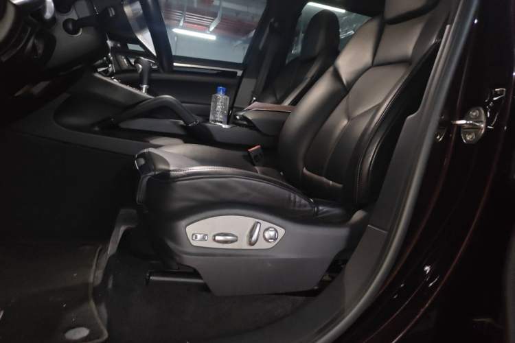 Used Porsche Cayenne 2015 Cayenne 3.0T Left Front Seat