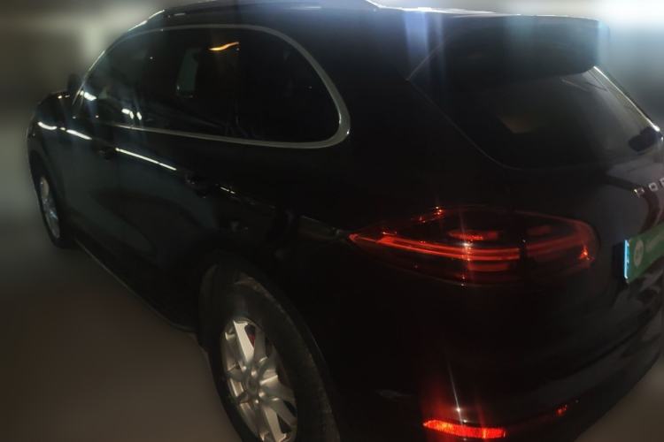 Used Porsche Cayenne 2015 Cayenne 3.0T Rear Left 45 Deg