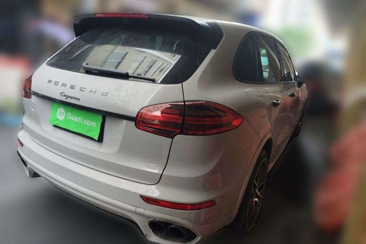 Used Porsche Cayenne 2015 Cayenne 3.0T Rear Right 45 Deg
