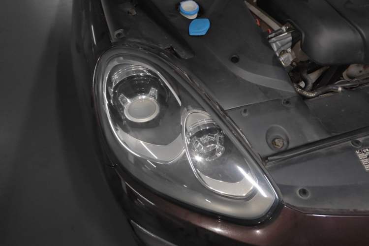 Used Porsche Cayenne 2015 Cayenne 3.0T Right Front Headlight