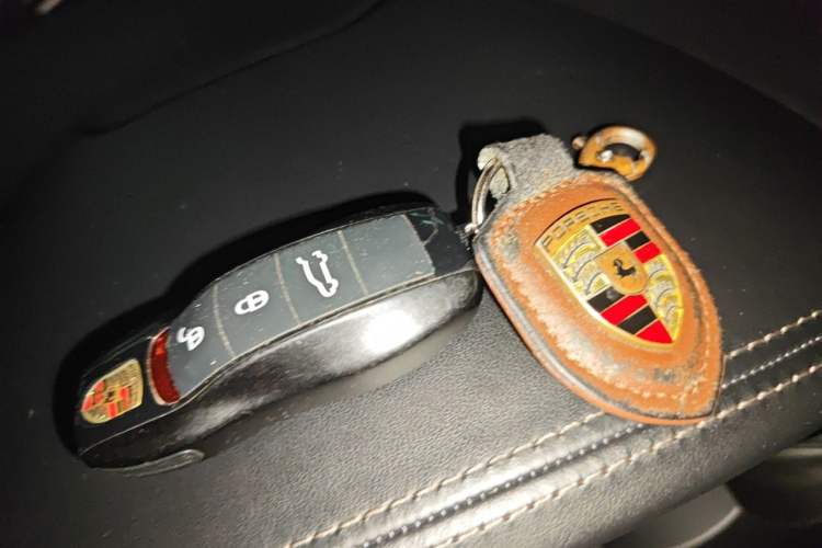 Used Porsche Cayenne 2015 Cayenne GTS 3.6T Vehicle Key