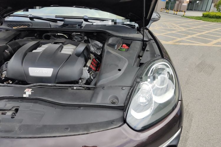 Used Porsche Cayenne 2015 Cayenne 3.0T Engine Bay Left