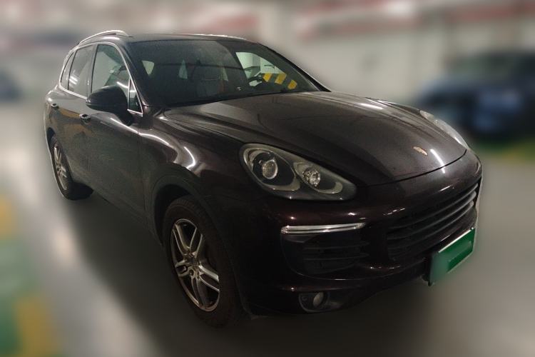 Used Porsche Cayenne 2015 Cayenne 3.0T Front Right 45 Deg
