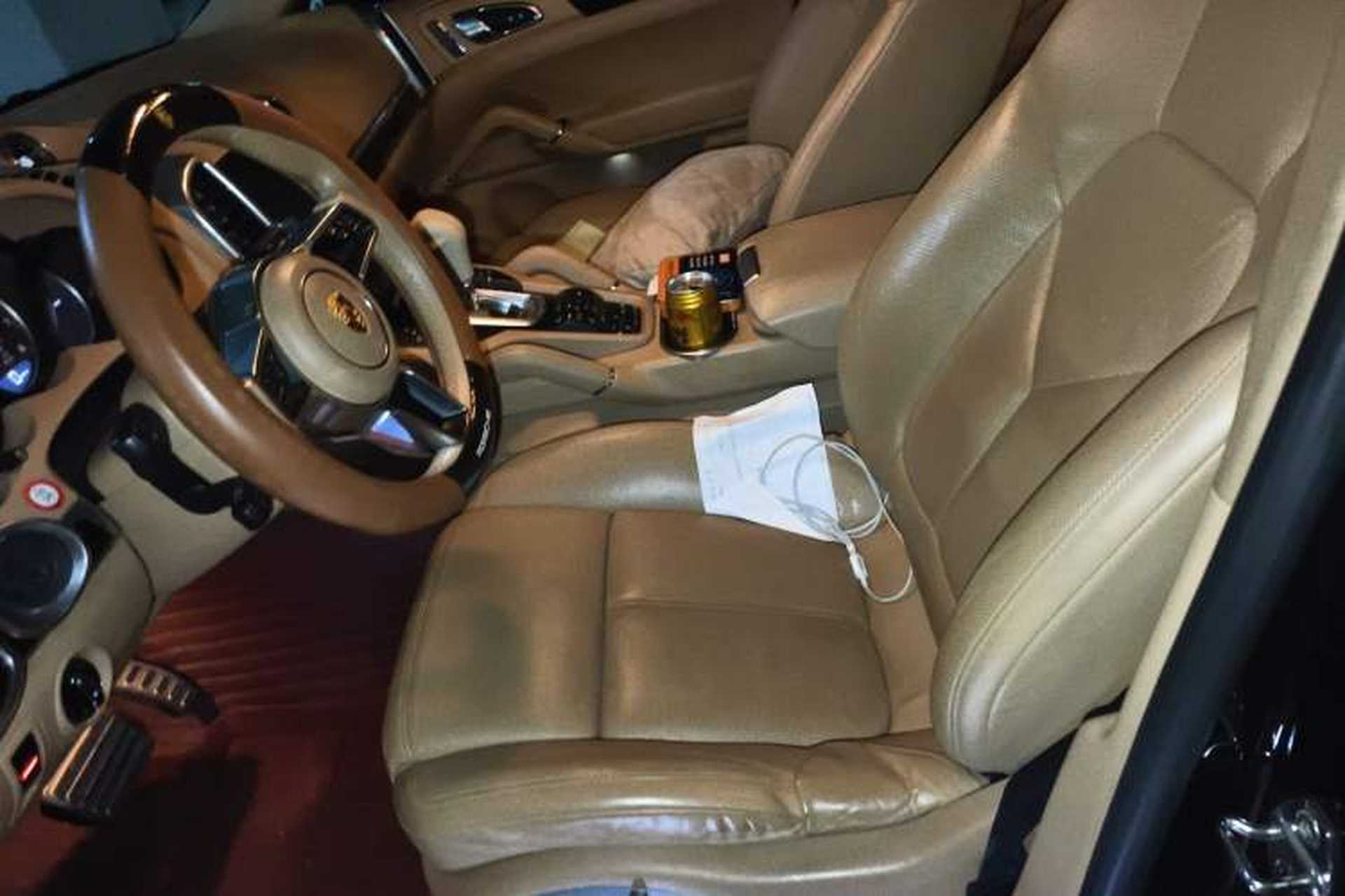 Used Porsche Cayenne 2015 Cayenne 3.0T Left Front Seat