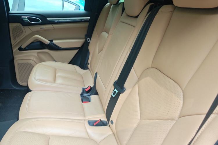Used Porsche Cayenne 2015 Cayenne 3.0T Left Rear Seat