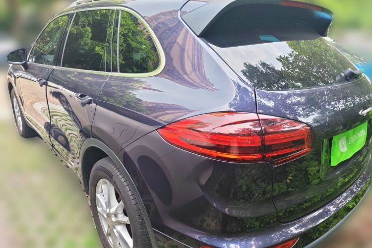 Used Porsche Cayenne 2015 Cayenne 3.0T Rear Left 45 Deg