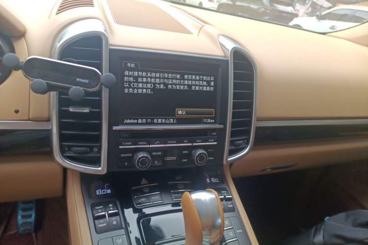 Used Porsche Cayenne 2015 Cayenne 3.0T Audio And AC Panel