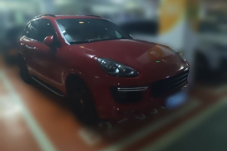 Used Porsche Cayenne 2015 Cayenne GTS 3.6T Front Right 45 Deg