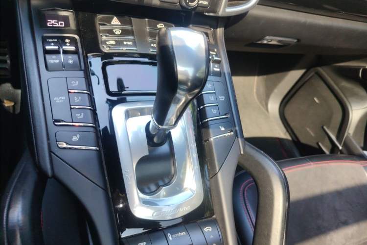 Used Porsche Cayenne 2015 Cayenne GTS 3.6T Gear Lever