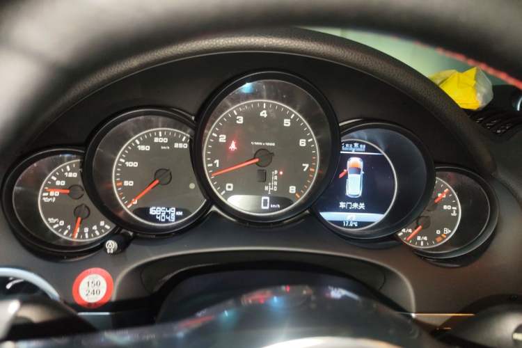 Used Porsche Cayenne 2015 Cayenne 3.0T Instrument Cluster