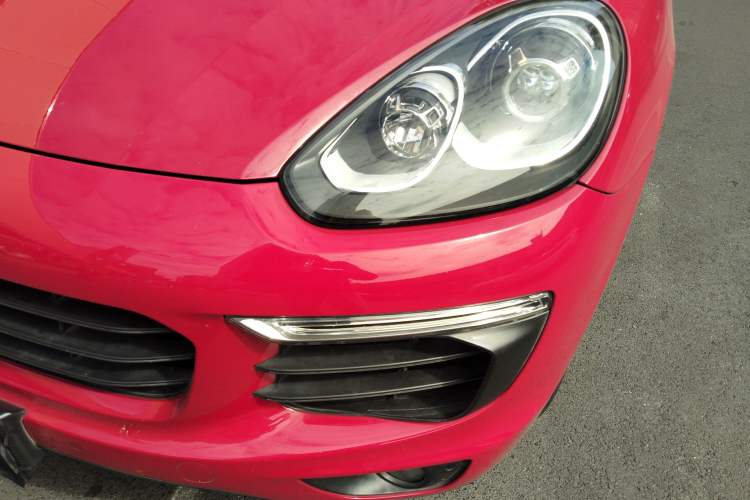 Used Porsche Cayenne 2015 Cayenne 3.0T Left Front Headlight