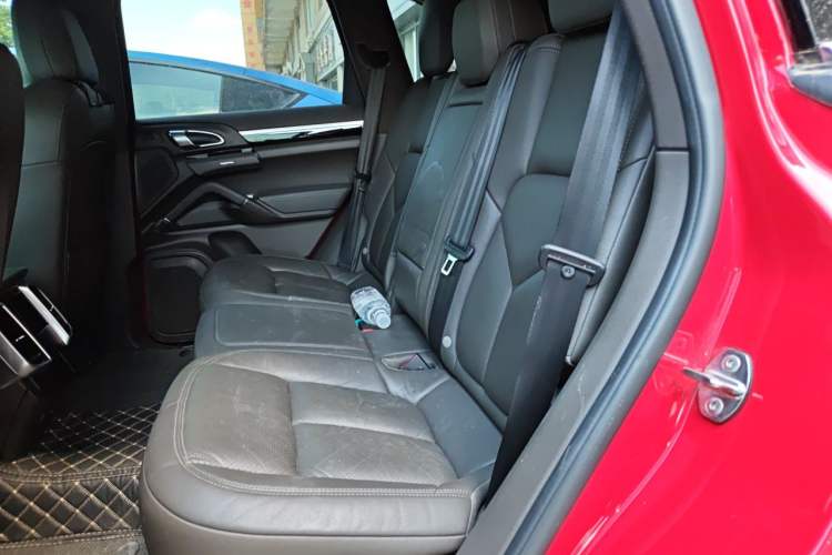 Used Porsche Cayenne 2015 Cayenne 3.0T Left Rear Seat