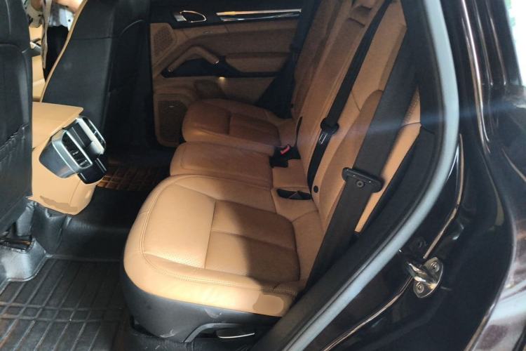 Used Porsche Cayenne 2015 Cayenne 3.0T Left Rear Seat