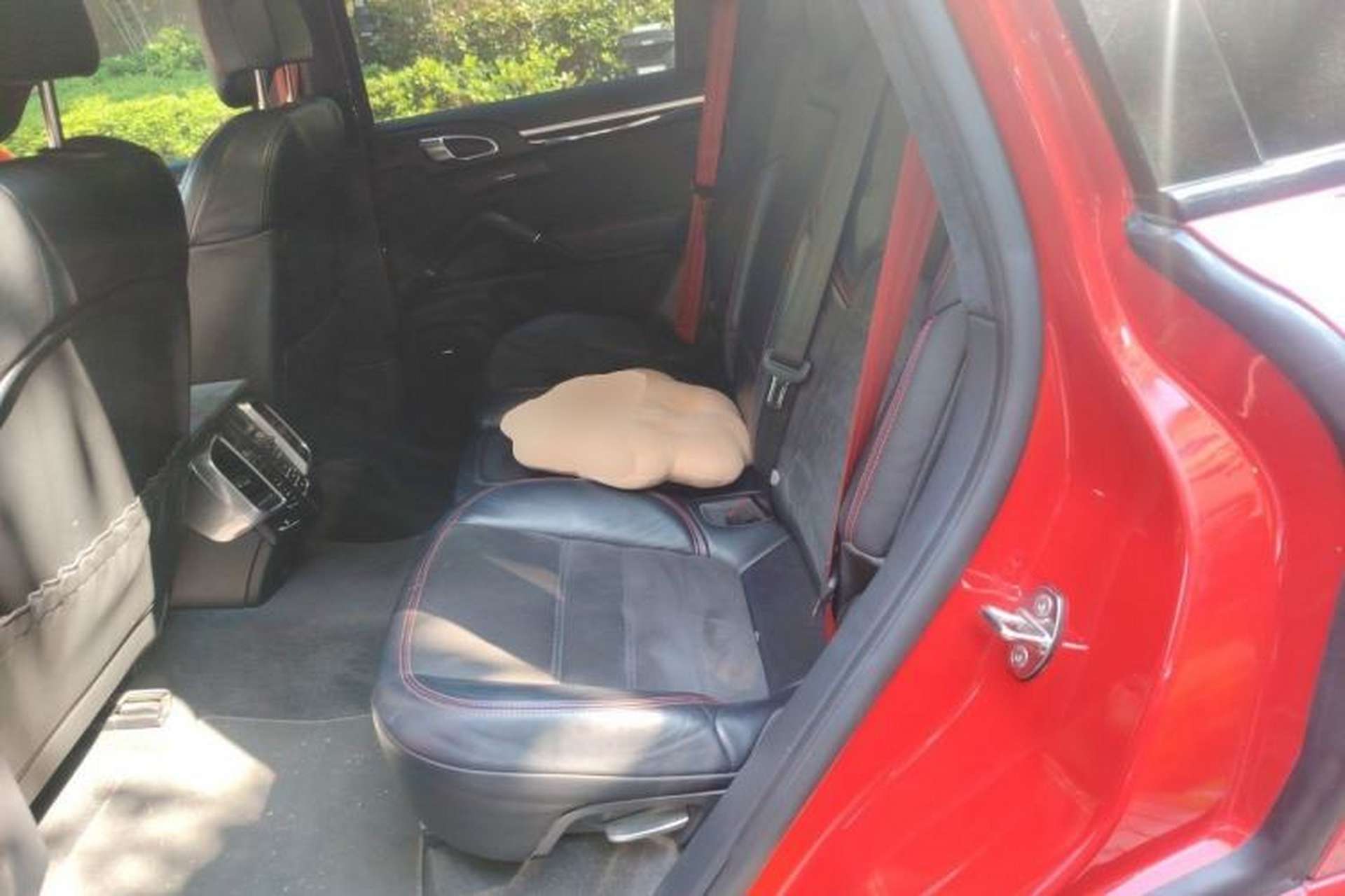 Used Porsche Cayenne 2015 Cayenne GTS 3.6T Left Rear Seat