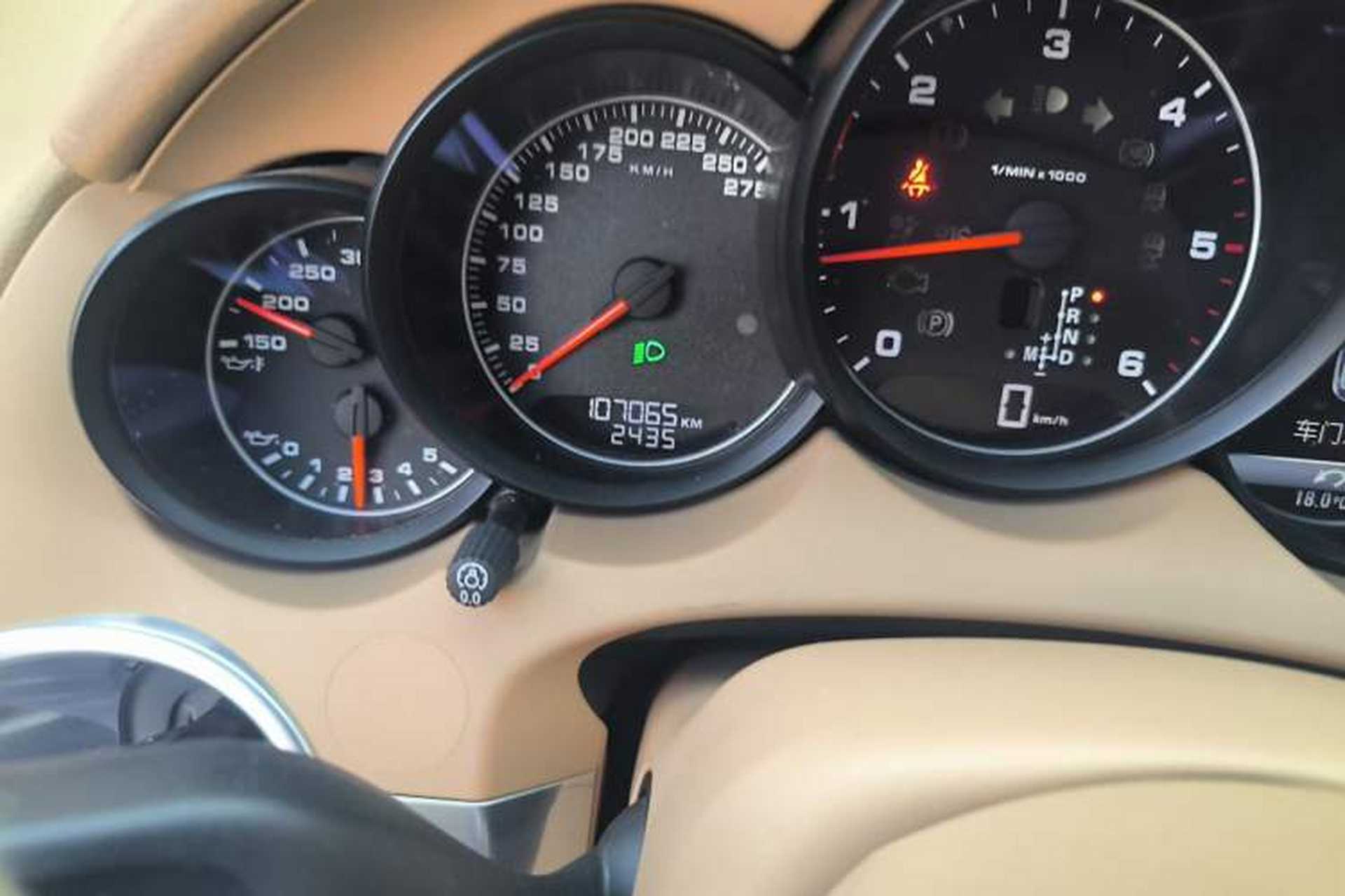 Used Porsche Cayenne 2015 3.0T Odometer Close Up