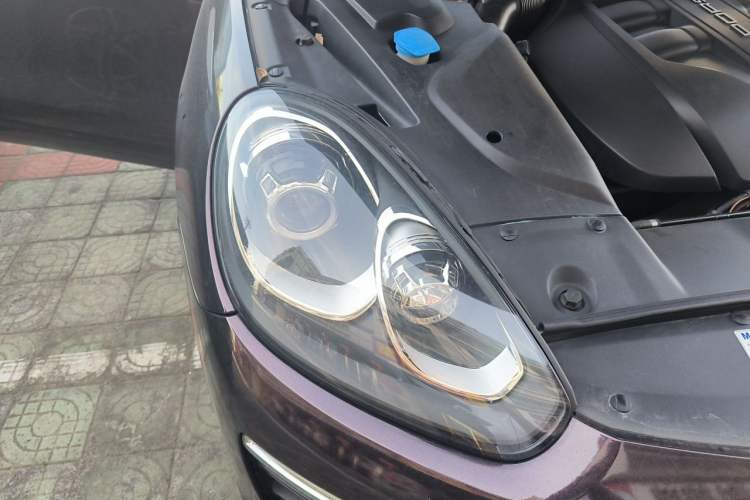 Used Porsche Cayenne 2015 3.0T Right Front Headlight