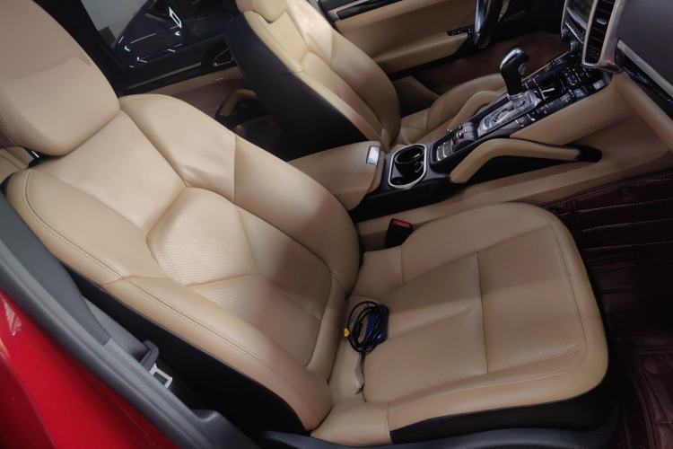 Used Porsche Cayenne 2015 Cayenne 3.0T Right Front Seat