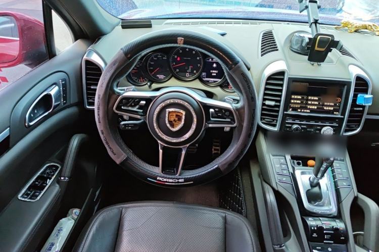 Used Porsche Cayenne 2015 Cayenne 3.0T Steering Wheel