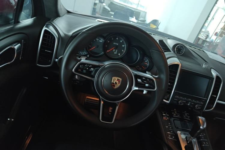 Used Porsche Cayenne 2015 Cayenne GTS 3.6T Steering Wheel