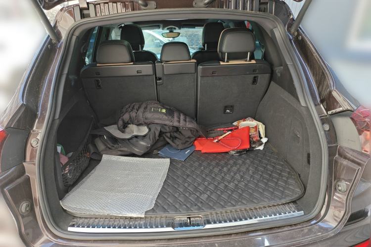 Used Porsche Cayenne 2015 Cayenne 3.0T Trunk