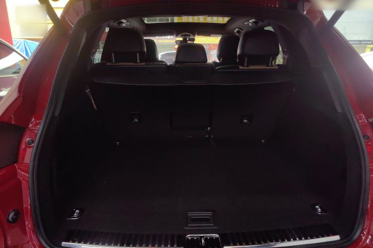 Used Porsche Cayenne 2015 Cayenne 3.0T Trunk