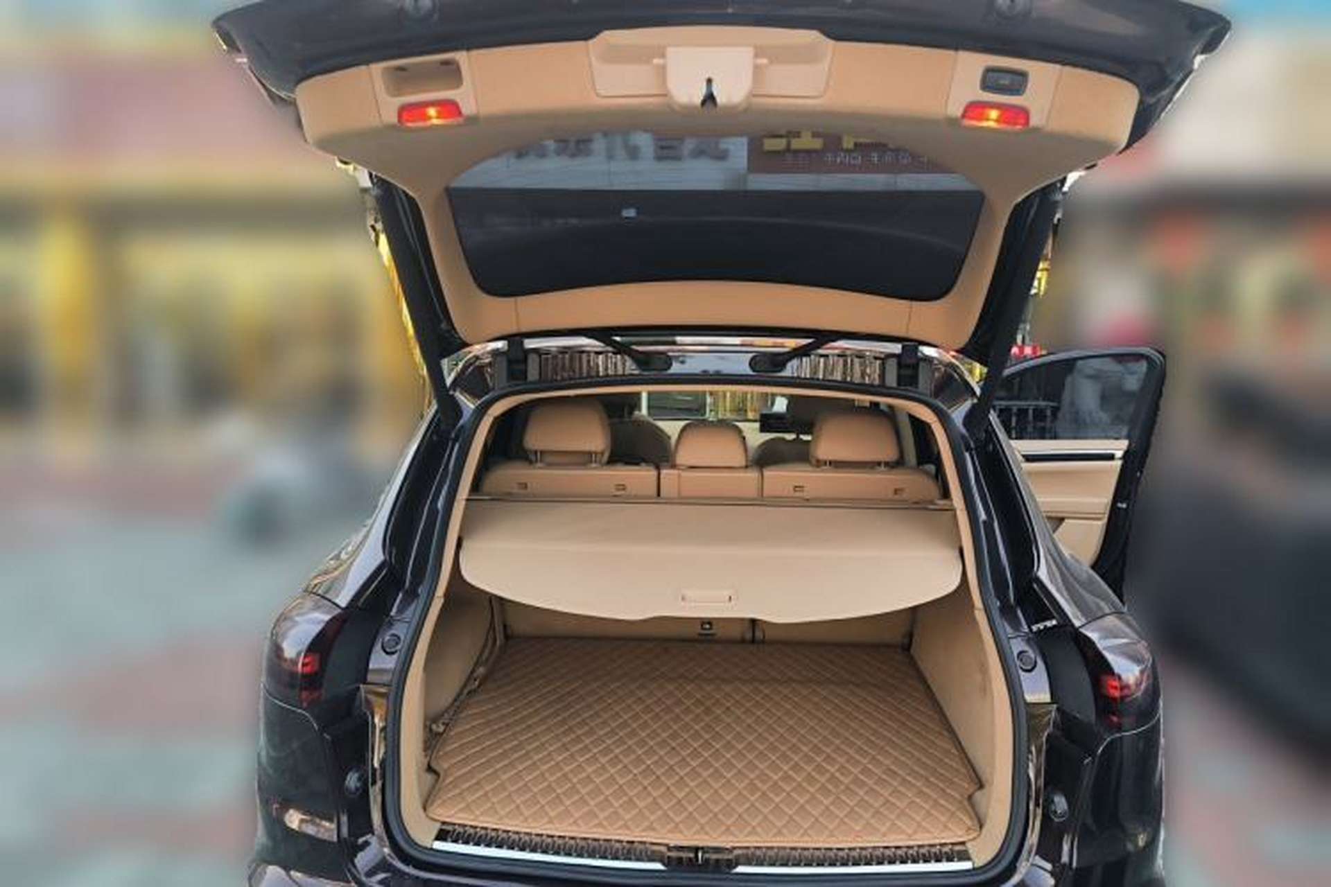 Used Porsche Cayenne 2015 3.0T Trunk