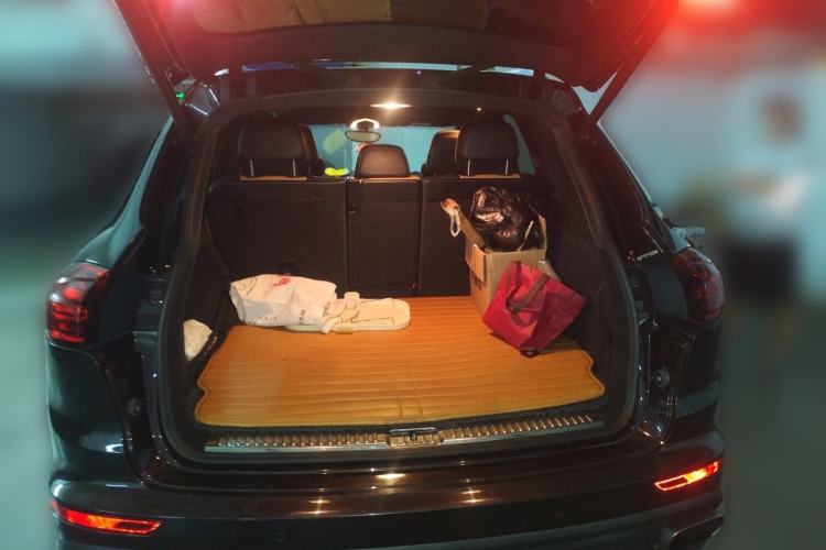 Used Porsche Cayenne 2015 Cayenne 3.0T Trunk