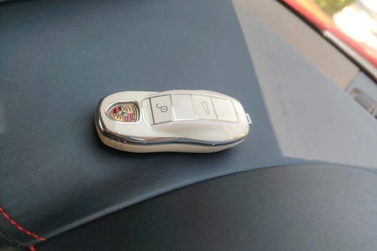 Used Porsche Cayenne 2015 Cayenne GTS 3.6T Vehicle Key