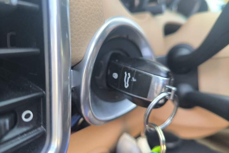 Used Porsche Cayenne 2015 3.0T Vehicle Key