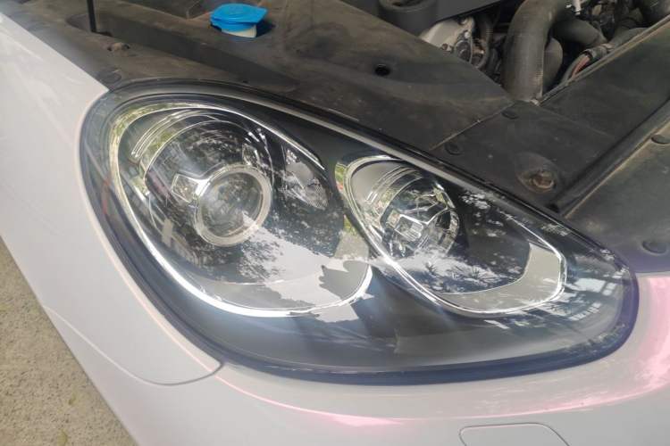 Used Porsche Cayenne 2015 Cayenne S 3.6T Right Front Headlight