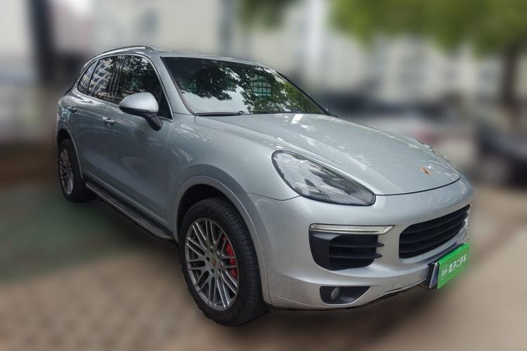 Used Porsche Cayenne 2015 Cayenne 3.0T Front Right 45 Deg
