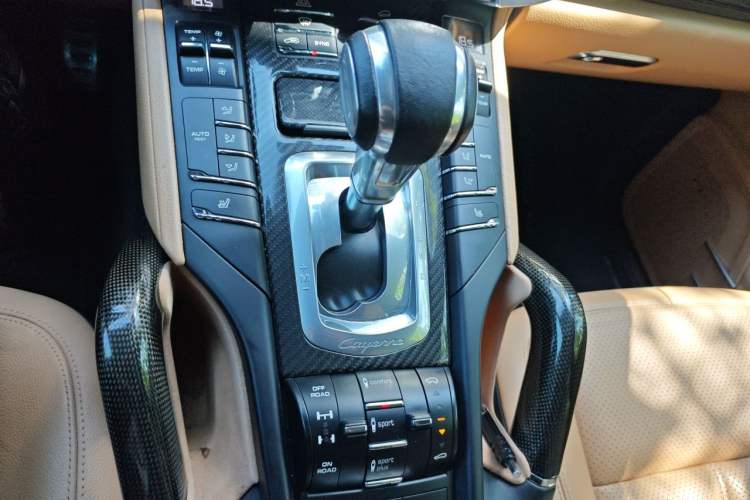 Used Porsche Cayenne 2015 Cayenne 3.0T Gear Lever