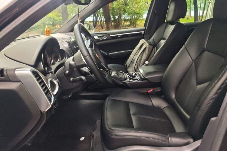 Used Porsche Cayenne 2015 Cayenne 3.0T Left Front Seat