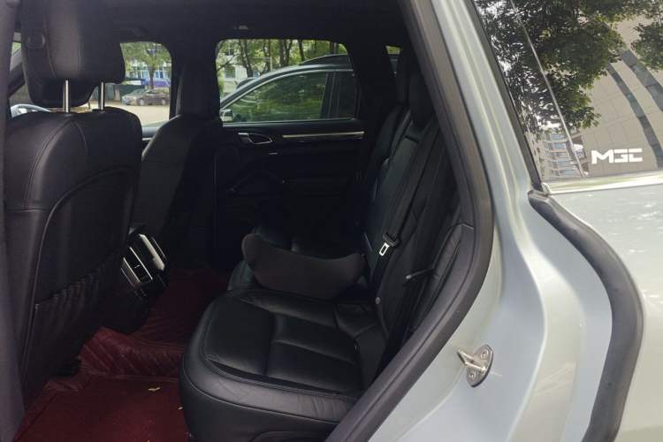 Used Porsche Cayenne 2015 Cayenne 3.0T Left Rear Seat