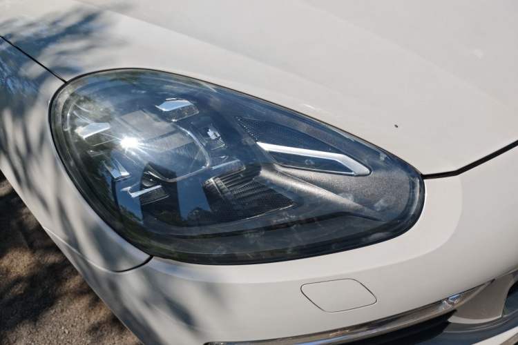 Used Porsche Cayenne 2015 Cayenne 3.0T Right Front Headlight